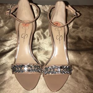 Tan/Rhinestones Missing One Rhinestone like new